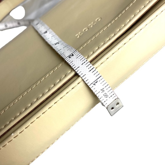 XOXO Purse Light‎ Tan/Beige Vinyl Handbag - Picture 10 of 11